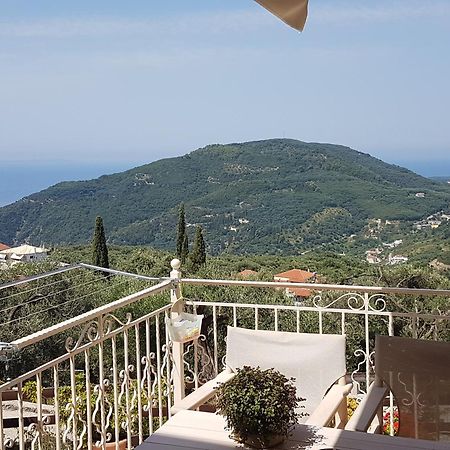 Vito'S Parga View Apartments Zimmer foto